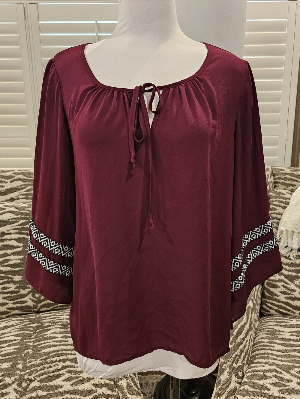 New Directions Burgundy Top Medium